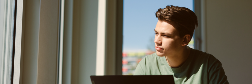 Dé intermediair tussen VO, MBO en de softwarebranche